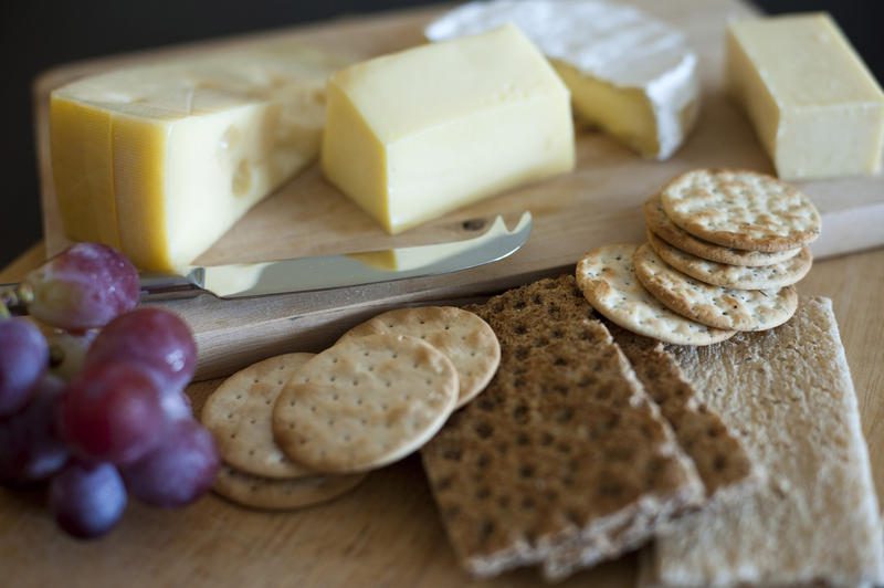 #INSTR25 Cheese board (serves 3)